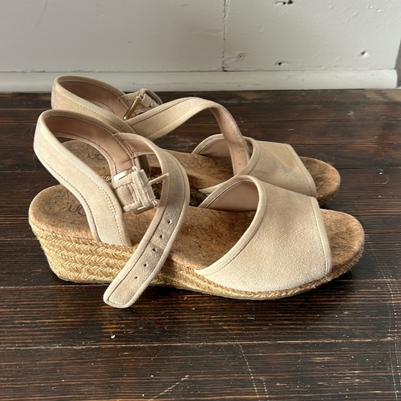 UGG Shoes - Ugg Maybell Sandals Womens 10